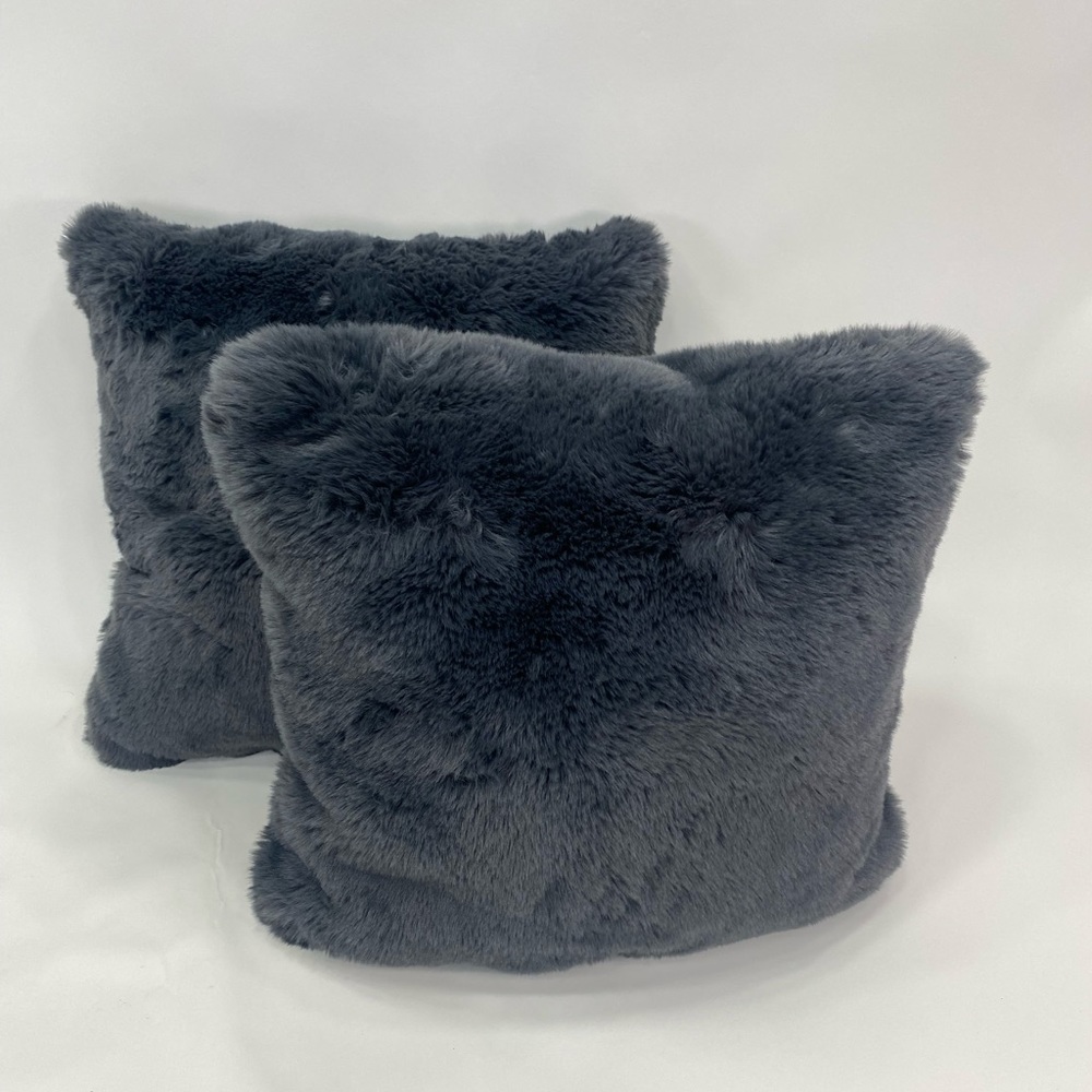 Pillow Faux Fur Dark Gray 2 set - Picture 4 of 5